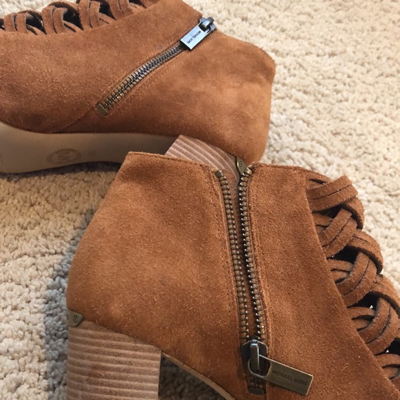 Michael Kors suede booties Size 8 - Picture 6 of 11